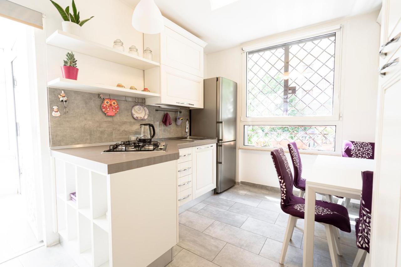Appia Purple Terrace In Lejlighed Rom